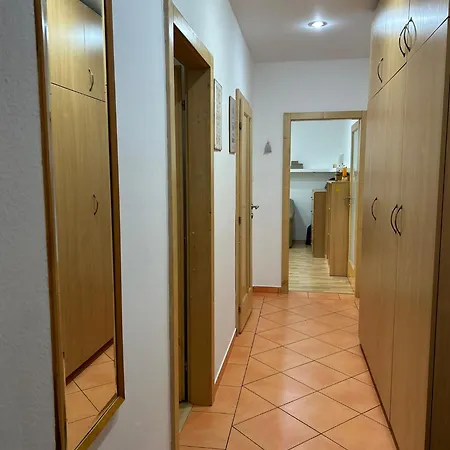 アパート Your 3 With Parking