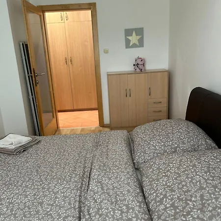 Your 3 With Parking *