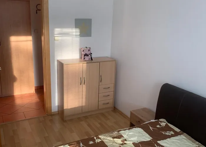 Your 3 With Parking *