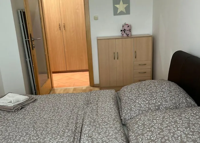 Your 3 With Parking *